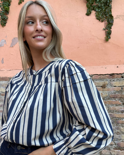 Blusa Aquitania marino