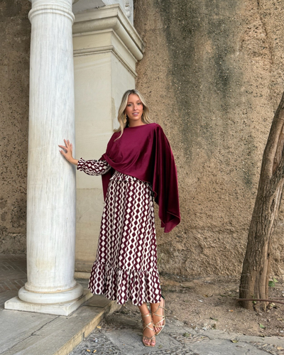 Capa Sanabria granate