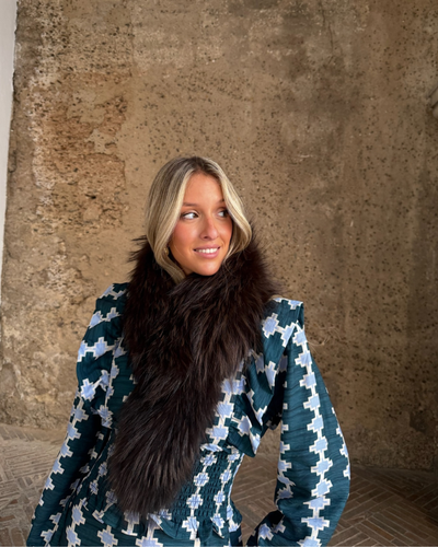 Cuello Zurich marrón