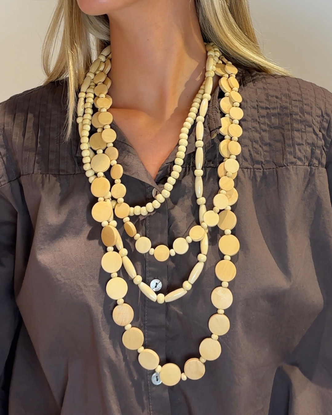 Collar Corvera beige