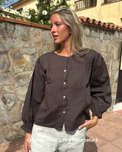 Camisa Mogrovejo chocolate