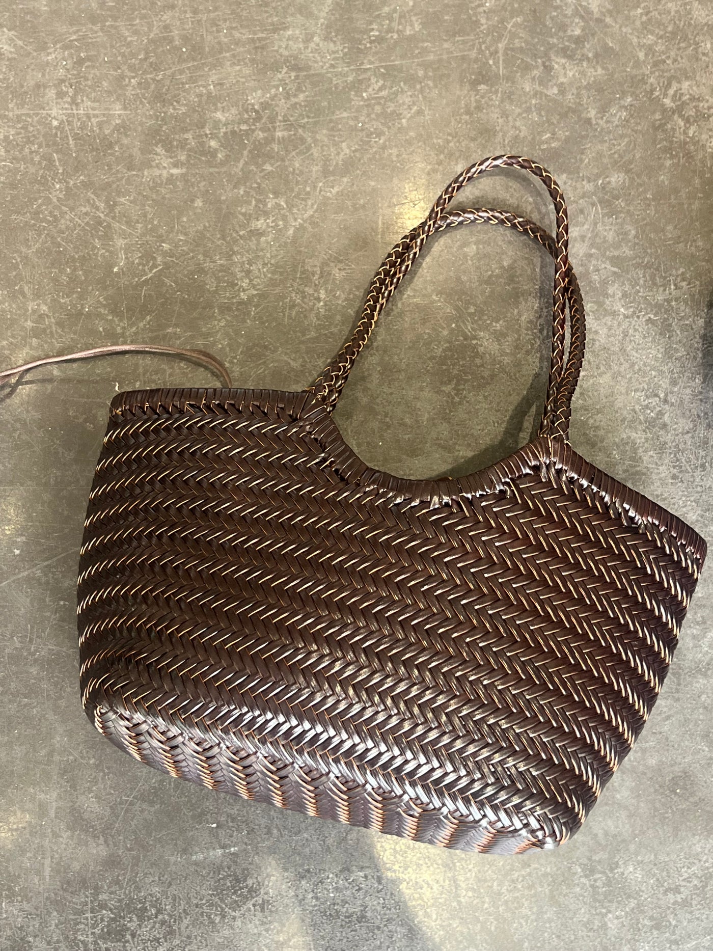 Bolso Capricho  chocolate PEQUEÑO