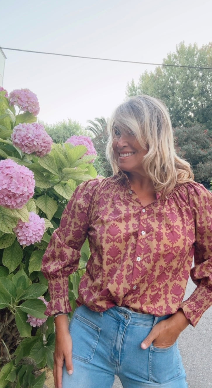 Blusa Llanes camel