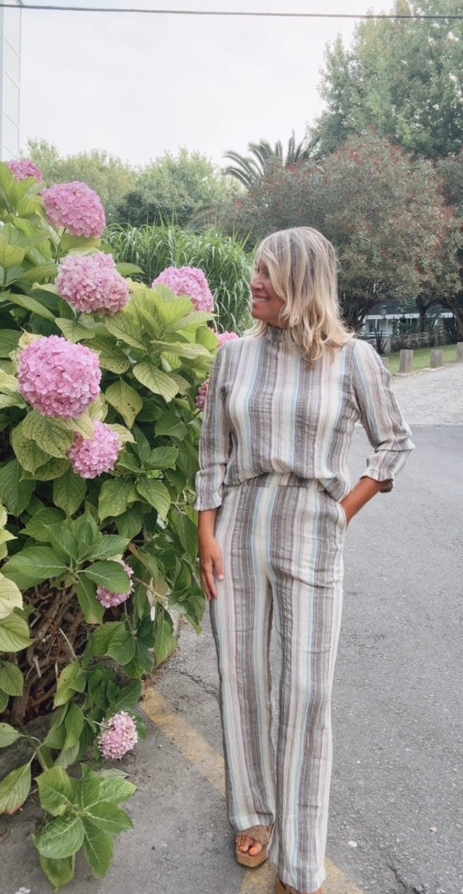 Blusa Narcea malva