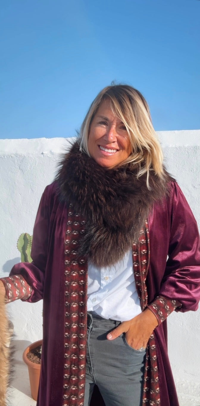 Cuello Zurich marrón