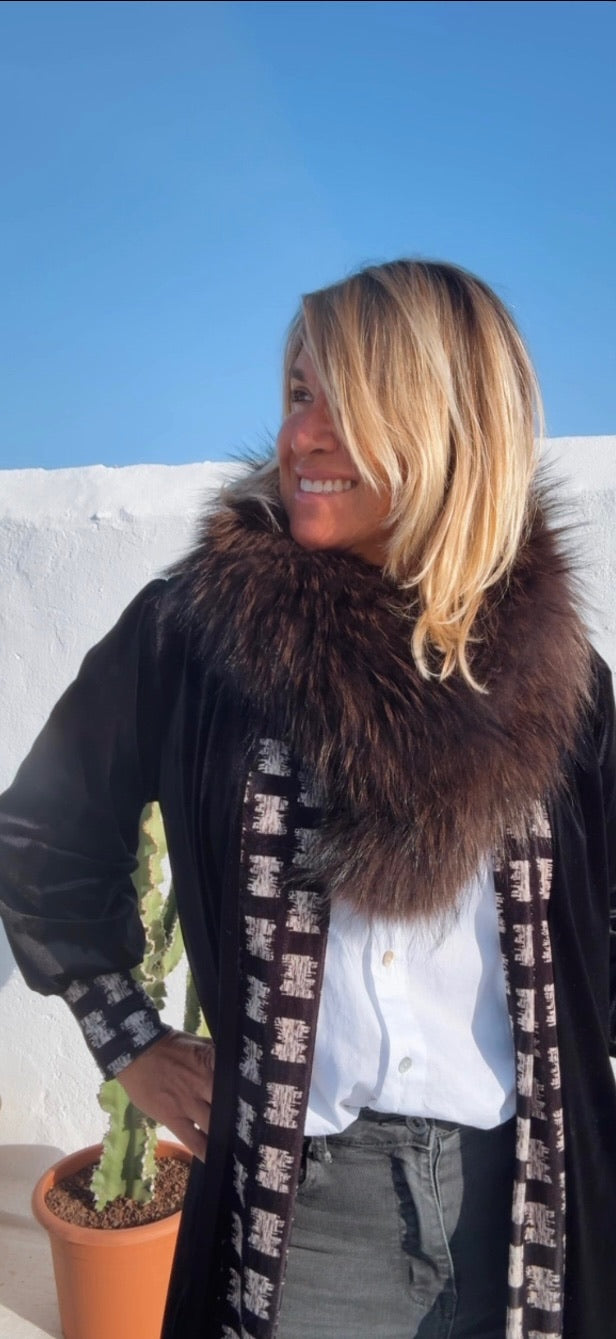 Cuello Zurich marrón