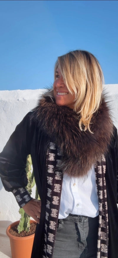 Cuello Zurich marrón