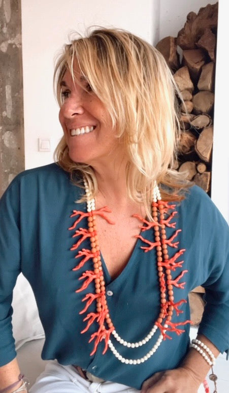 Collar estrella naranja