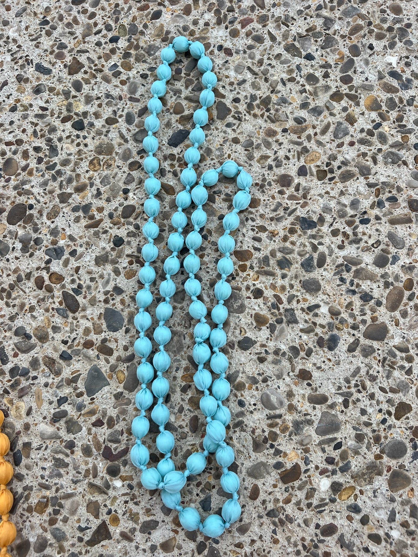 Collar Marbella cielo