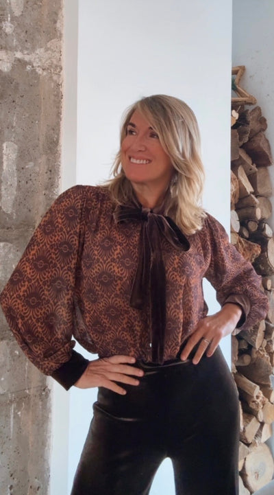 Blusa Lisboa marrón