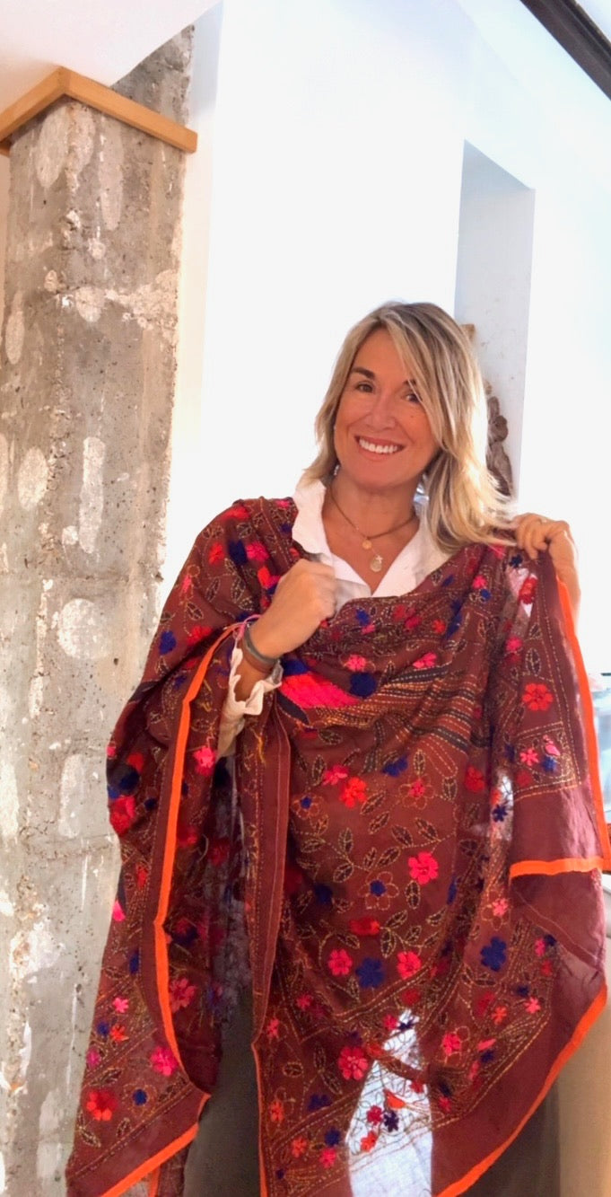 Pañuelo Fiore chocolate