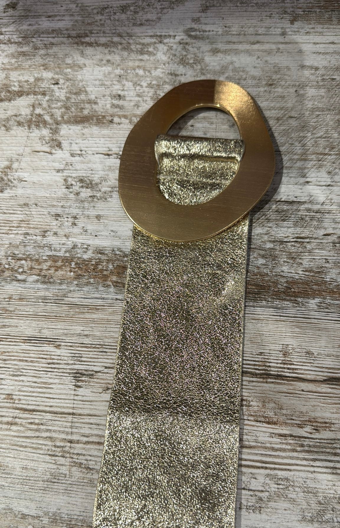 Cinturon Betta oro brillo