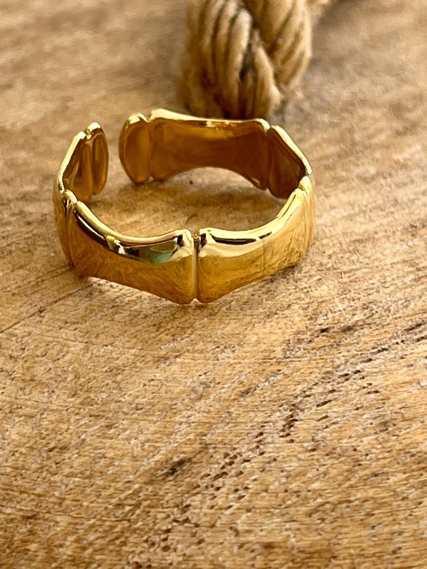 Anillo Crown